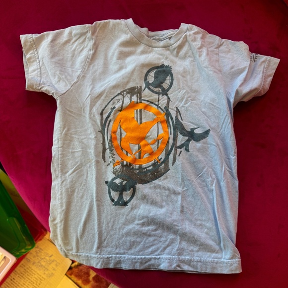 Hunger Games Exhibit Souvenir Tee Shirt - Size Small - Picture 1 of 2